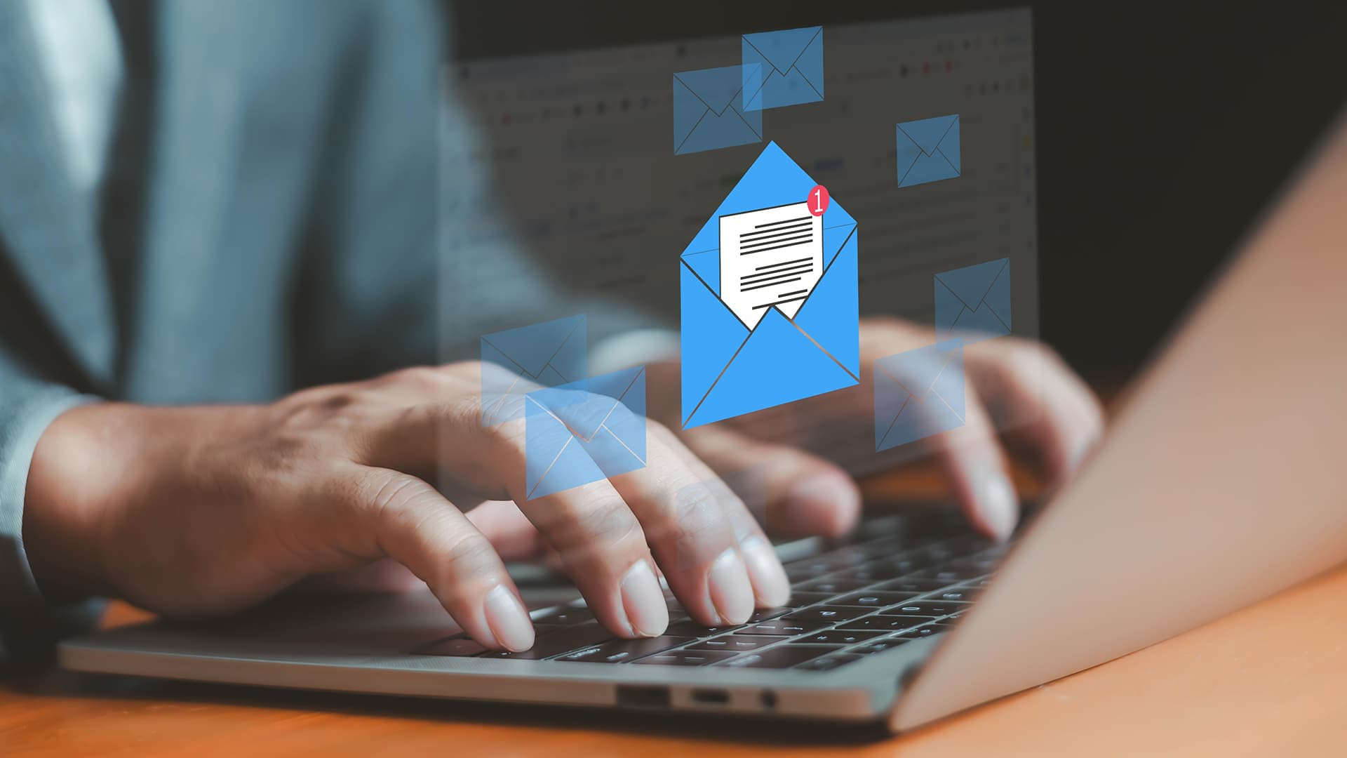 Chat, email e videochiamate: comunicare con facilità