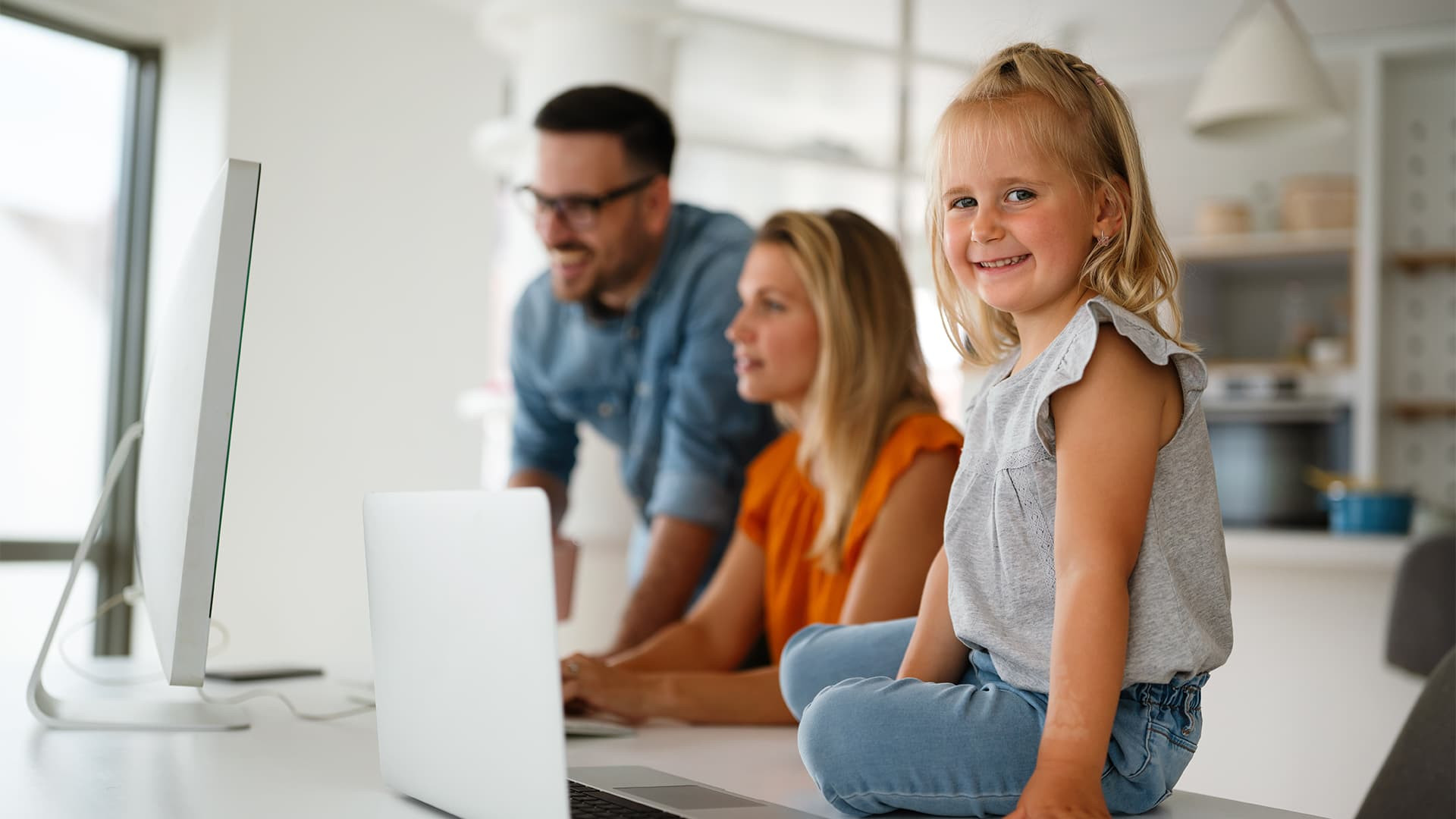 Cittadinanza digitale consapevole: netiquette, privacy e diritti online